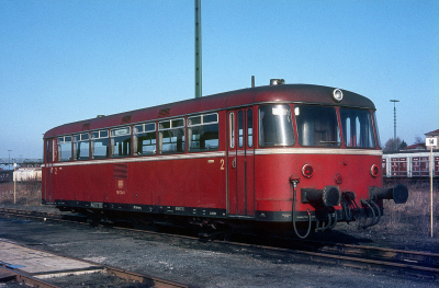 798 734-0 - Kirchenlaibach