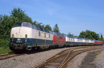 221 141-5 - Gelsenkirchen-Bismarck - Foto