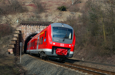 440 810-0 - Ebertsberg-Tunnel b. Elm